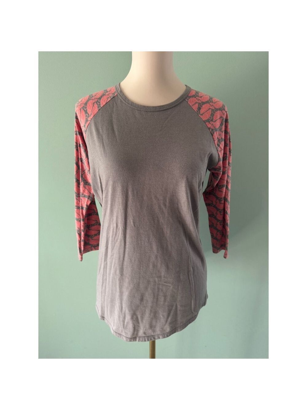 Women's LuLaRoe Baseball Tee Size S Gray and Pink